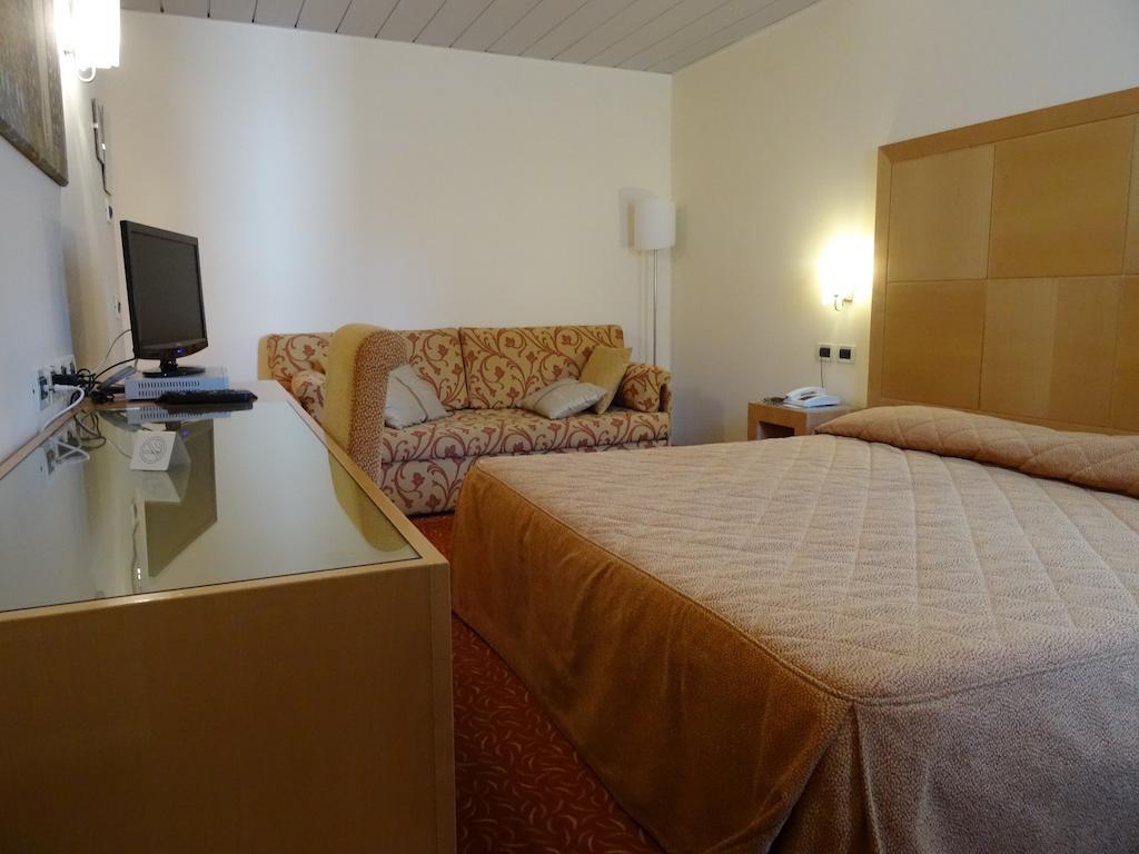 Hotel Roma Cividale del Friuli Δωμάτιο φωτογραφία